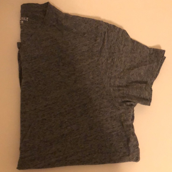 Men’s Jcrew T-shirt - Picture 2 of 2